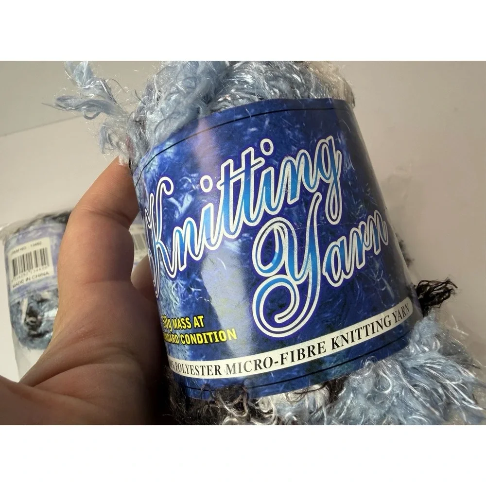 Knitting Yarn 100% Polyester Micro-fiber Black White‎  Blue Eyelash Yarn Lot 10